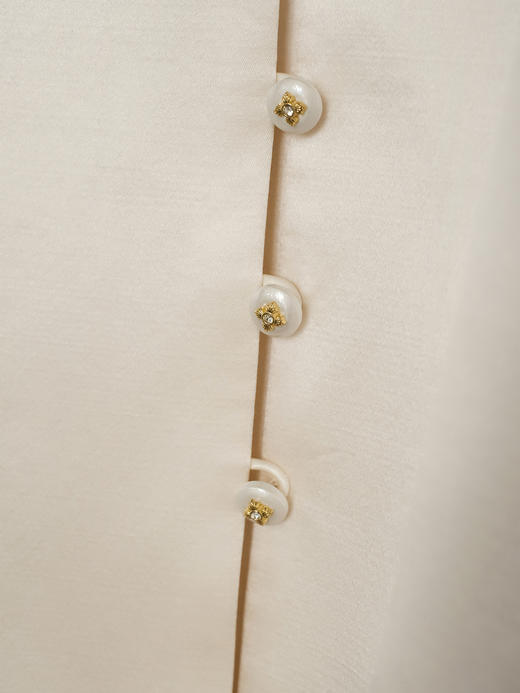 盛唐牡丹大师系列| 重工手绣石榴花丝毛外套-米白 商品图1