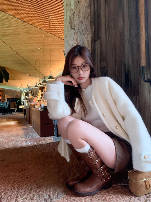 <曾小咸推荐>现货！系带毛绒外套 日常318/件 立减148.01 秒杀169.99/件！ 商品图5