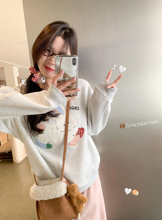 【179元任选2件】现货！兔子绣花加绒卫衣 商品图6