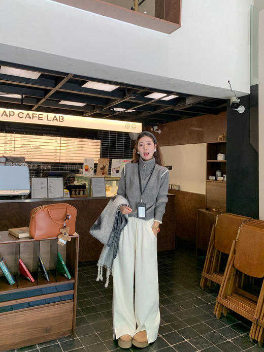 <曾小咸推荐>  秋冬品质现货，反季大清仓！抢到就是赚到 秒完不再有 开叉休闲裤 日常199.99/件 立减110 秒杀89.99/件！！ 商品图6