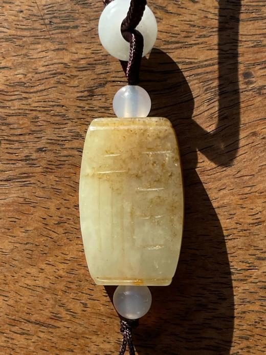 糖沁籽料白玉雕福壽纹扁形勒子，顺丰包邮 商品图0