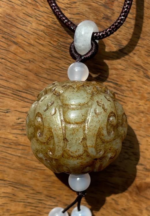 褐沁白玉雕瑞狮首大圆珠，顺丰包邮 商品图3