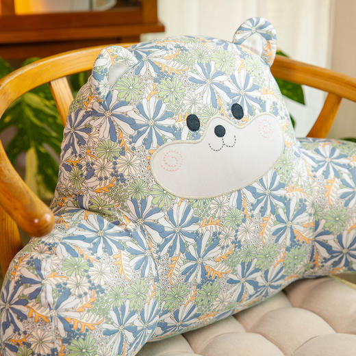 阳春小镇小熊腰枕抱枕靠垫办公椅靠背垫腰靠垫护腰腰托可拆洗久坐 商品图4