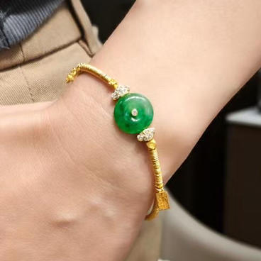 艳绿平安扣k金盘缠手链 商品图0