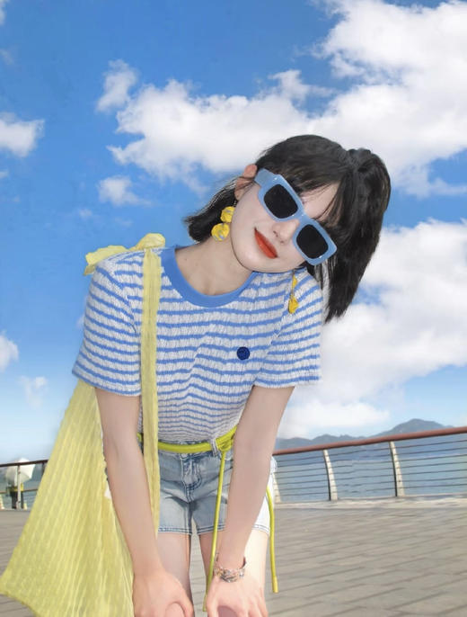 清凉冰激凌法式肌理感笑脸刺绣短袖上衣T恤 商品图2