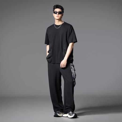 PINLI品立2025夏季新款男士圆领落肩个性口袋装饰短袖T恤宽松上衣B252111070 商品图4