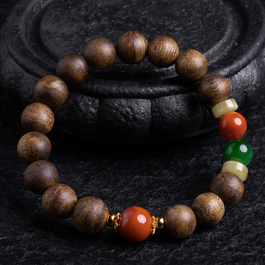 XY0376沉香+南红碧玉蜜蜡手串 商品图5