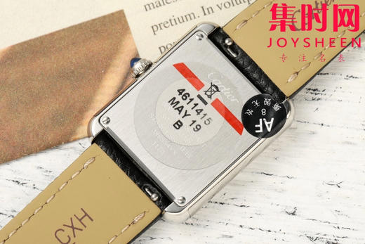 卡地亚Tank AF坦克系列 小号 女士石英腕表
【表壳】表盘尺寸：小号29.5mm*22mm 商品图7