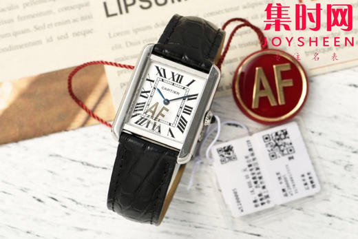 卡地亚Tank AF坦克系列 小号 女士石英腕表
【表壳】表盘尺寸：小号29.5mm*22mm 商品图0