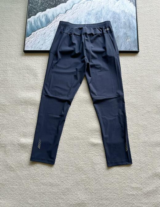 点此购买 迪桑特夏季男士速干透气商务休闲裤 LL 320358 商品图3