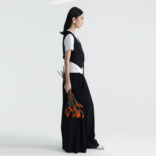 朵拉梵西马夹F28B1197 商品图1