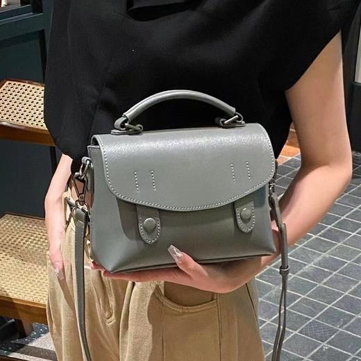 【预售3天】小众轻奢包包女2025新款高级感韩系百搭单肩手提剑桥包YM71032 商品图3