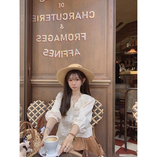 金蘑菇菇 capelongue普罗旺斯 / 法式刺绣上衣+麂皮半裙 商品图0