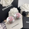 香奈儿 大白珠黑/粉c耳钉（XJ） 商品缩略图1