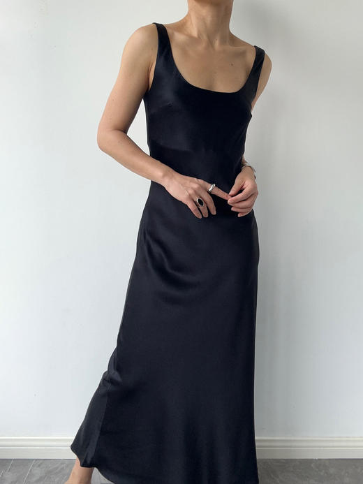 丝所｜24H032A 重磅真丝苍穹黑晚礼长裙［ 黑 ] 商品图2