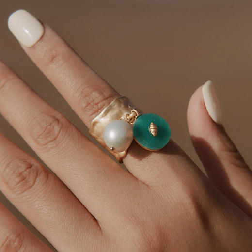 lost in echo2025夏季新款度假原创小众个性珍珠手工挂坠开口戒指 商品图4