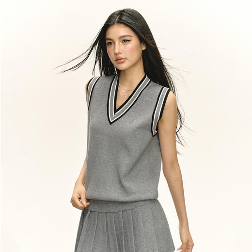 Ariseism 美式复古学院风V领无袖背心女2025夏季新款辣妹宽松上衣 商品图1