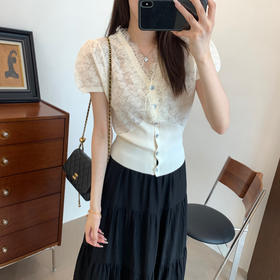 法式气质温柔天丝亚麻亲肤V领蕾丝边沙漏显瘦麻衫