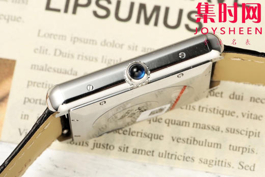 卡地亚Tank AF坦克系列 大号 男士机械腕表
【表壳】表盘尺寸：大号40.85mm*31mm 商品图6