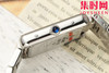 卡地亚Tank AF坦克系列 小号 女士石英腕表
【表壳】表盘尺寸：小号29.5mm*22mm 商品缩略图7