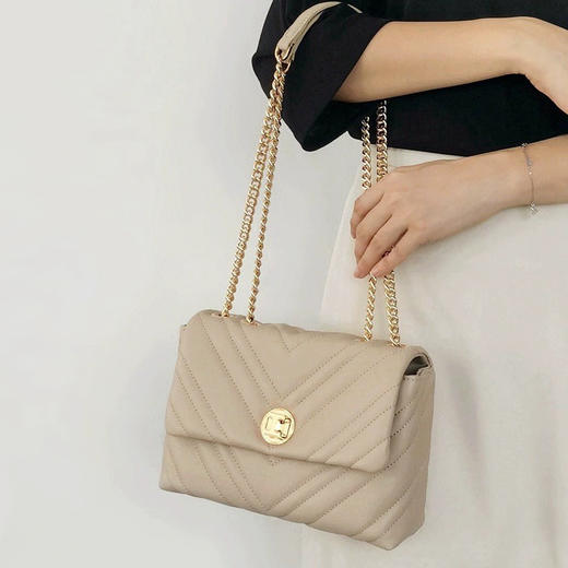 【预售3天】2025爆款高级感女士包包女包斜挎包手提包通勤链条包JA8067 商品图7