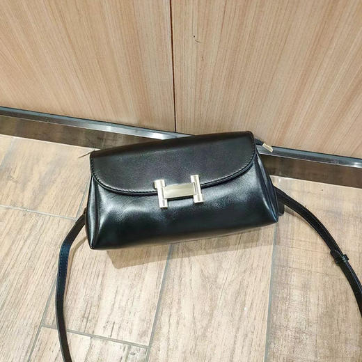 【预售3天】高级质感小包包女2025新款手袋简约百搭小方包复古洋气通勤斜挎包YM6913 商品图6