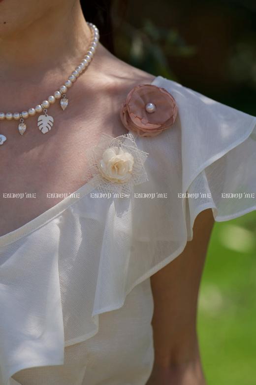 【门店同款】ENJOY夏季“可露丽”温柔花朵上衣 162944611 商品图3