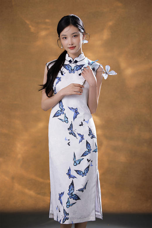 逸红颜明月优选🦋「玉蝶梦」庄生晓梦经典旗袍，S曲线设计定位蝴蝶，翩翩蝴蝶知夏梦 商品图3