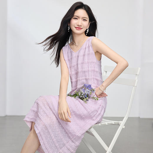 【专属特价】熙世界法式紫色针织提花背心裙女2025夏天新款气质V领无袖连衣裙 商品图4