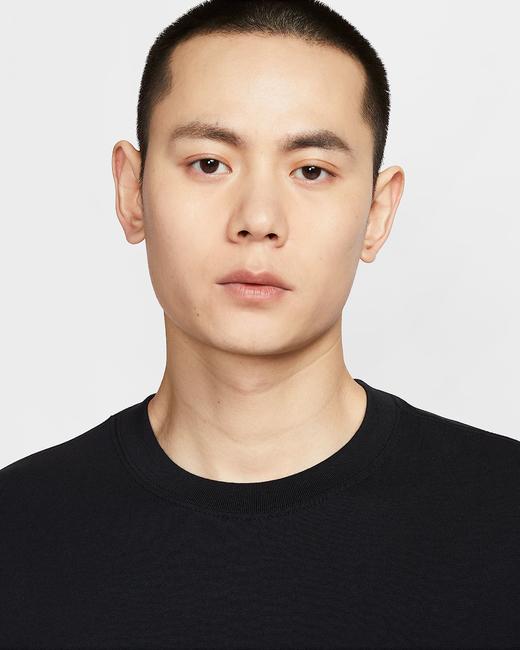 Nike耐克 Sportswear 男子T恤HJ0775-010 商品图2