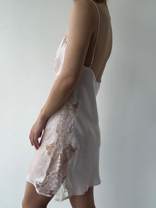 丝所｜24H019A 蕾丝拼接吊带裙［ 粉 ] 商品图10