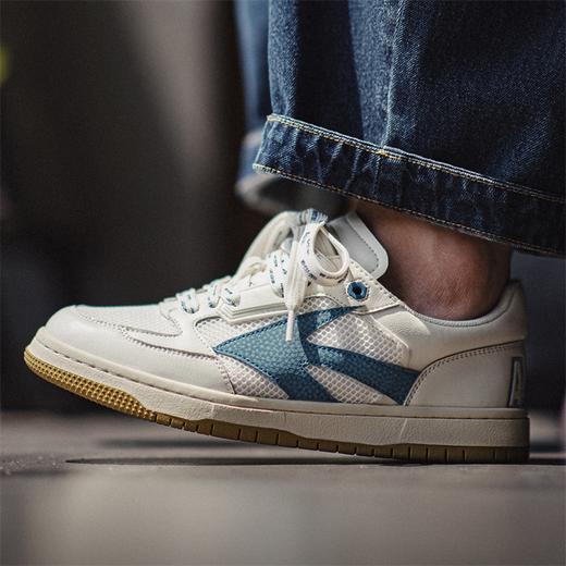 马登夏季新款平底小白鞋男士翻盖板鞋网面透气复古美式高街休闲鞋 商品图0