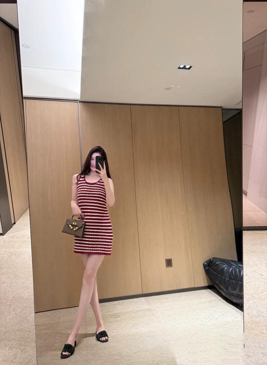 普拉达 25早春针织连衣裙（TM） 商品图3