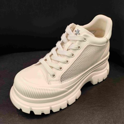 LFGJ凌介女鞋  18805  时尚内增高休闲鞋 商品图0