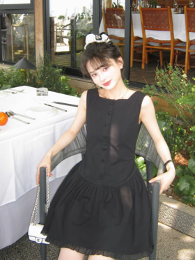 浮生八记/25B072/无袖方领公主感花边下摆连衣裙