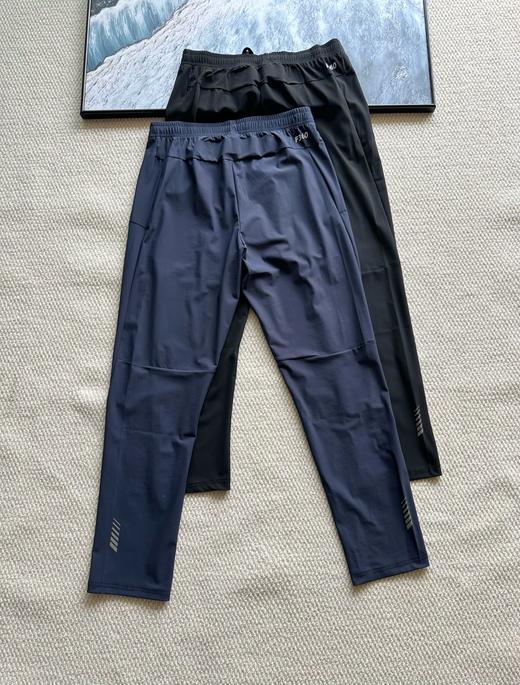 点此购买 迪桑特夏季男士速干透气商务休闲裤 LL 320358 商品图4