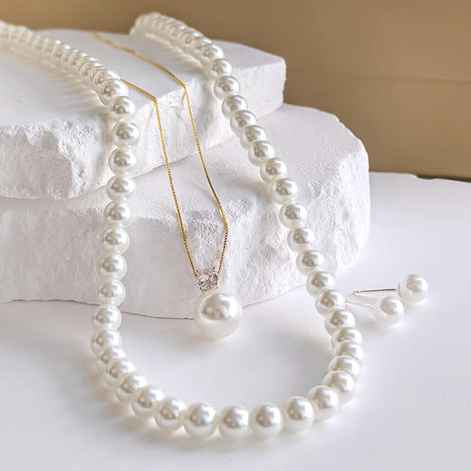 【珍珠项链*2+耳钉】BAOFANDI宝梵迪  新款珍珠项链礼盒三件套【礼袋+礼盒+保养卡+证书】 商品图6