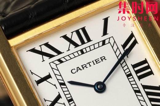 卡地亚Tank AF坦克系列 中号 女士石英腕表
【表壳】表盘尺寸：中号33.7mm*25.5mm 商品图3