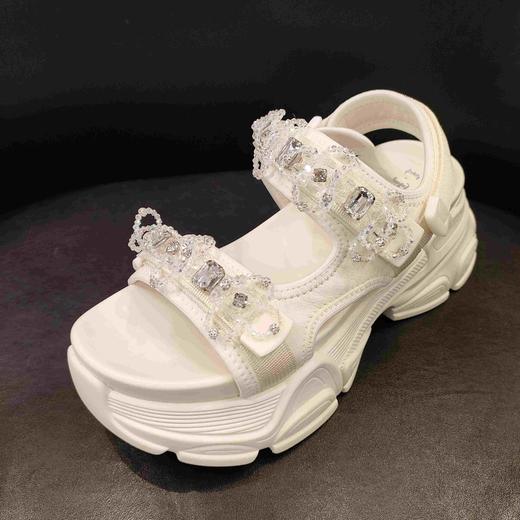 LFGJ14513小花朵时尚凉鞋 商品图0