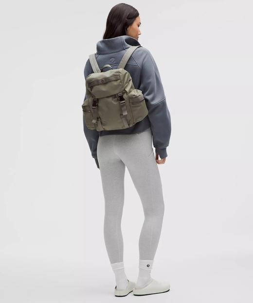 热巴同款不同色 年年大爆款！lululemon  Wunderlust 迷你双肩包14L 商品图1