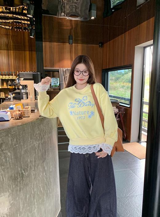 <曾小咸推荐> 加绒蕾丝拼接卫衣 商品图6