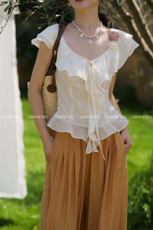 【门店同款】ENJOY夏季“可露丽”温柔花朵上衣 162944611 商品图4