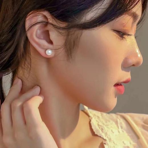 六鑫珠宝 s925纯银优品正圆珍珠耳钉 商品图3