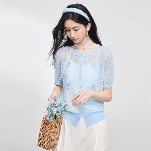 【专属特价】熙世界微透针织开衫女薄款2025夏季新款宽松时尚减龄立体花朵上衣 商品图3