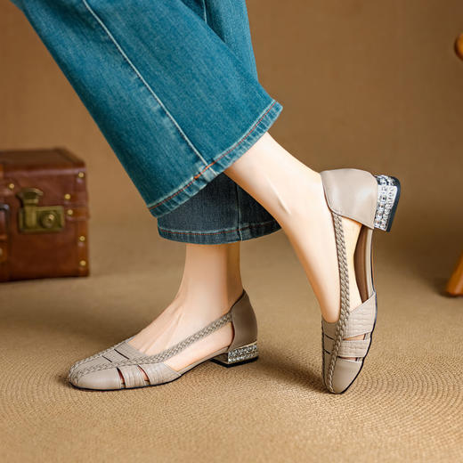 【预售5天】法式编织镂空低跟单鞋女新款夏真皮方头浅口凉鞋通勤小皮鞋NJMK&K1619 商品图1