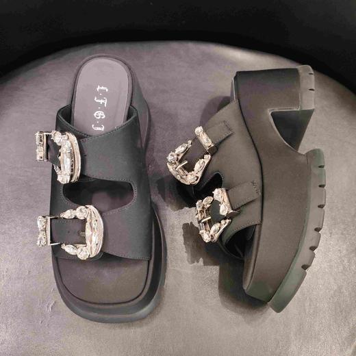 LFGJ16702时尚厚底凉拖 商品图2