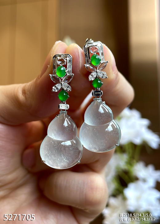 5271705，葫芦耳坠。具体价格微信咨询 商品图3
