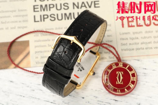 卡地亚Tank AF坦克系列 小号 女士石英腕表
【表壳】表盘尺寸：小号29.5mm*22mm 商品图8