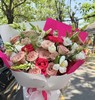 玫红色系玫瑰郁金香等混搭花束 商品缩略图0