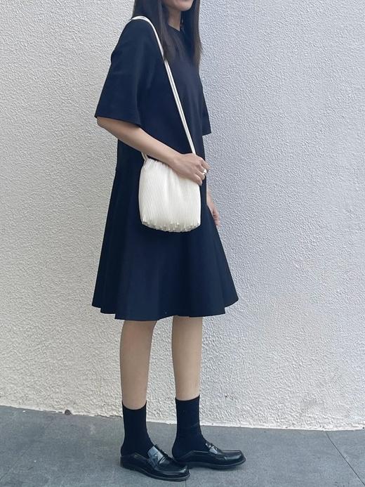 【高品质私服】【CS不对称设计连衣裙】府绸以紧密织法赋予面料挺括质感G1216-CC【无标出货 介意慎拍】 商品图3